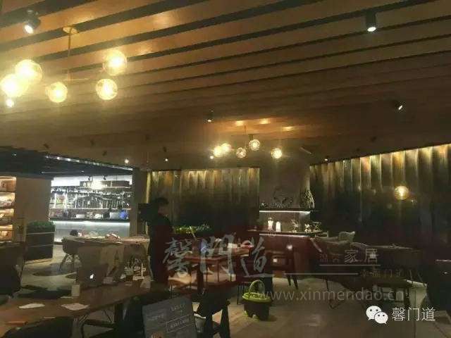 经典装饰工程-弘道书店